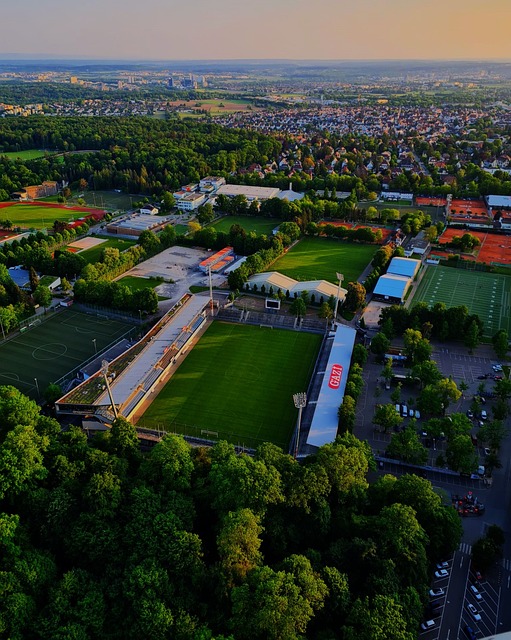 NBA最新动态：杜兰特伤情确认，尼克斯签下老将，两球星报销赛季​.